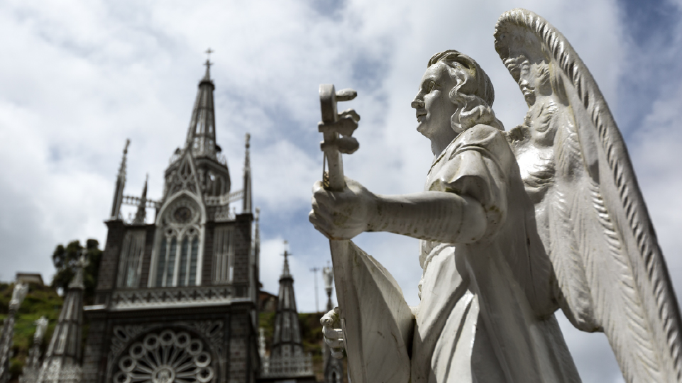 Circuito en Colombia Carnaval de Negros y Blancos